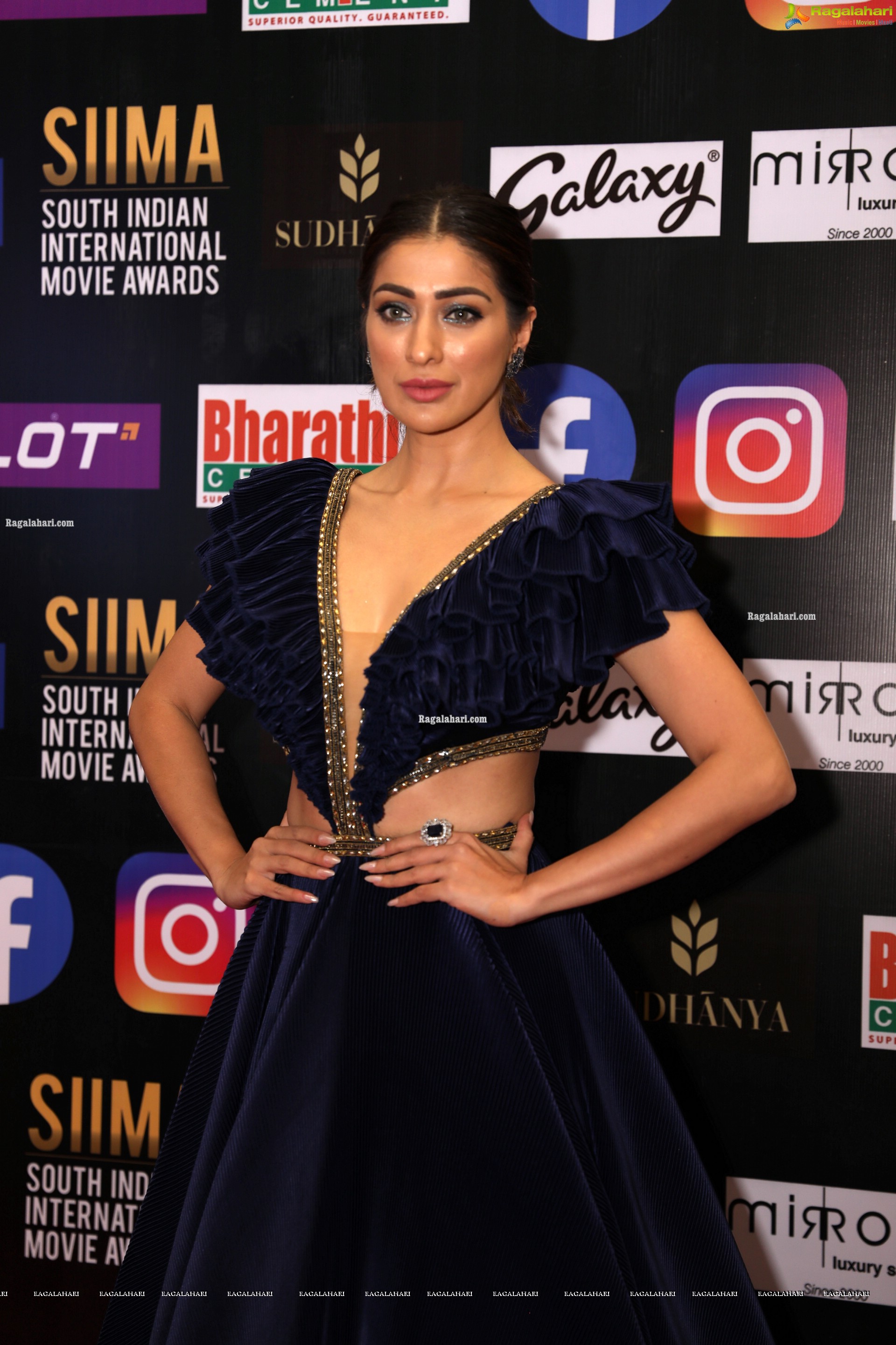 Rai Laxmi at SIIMA Awards 2021, HD Photo Gallery