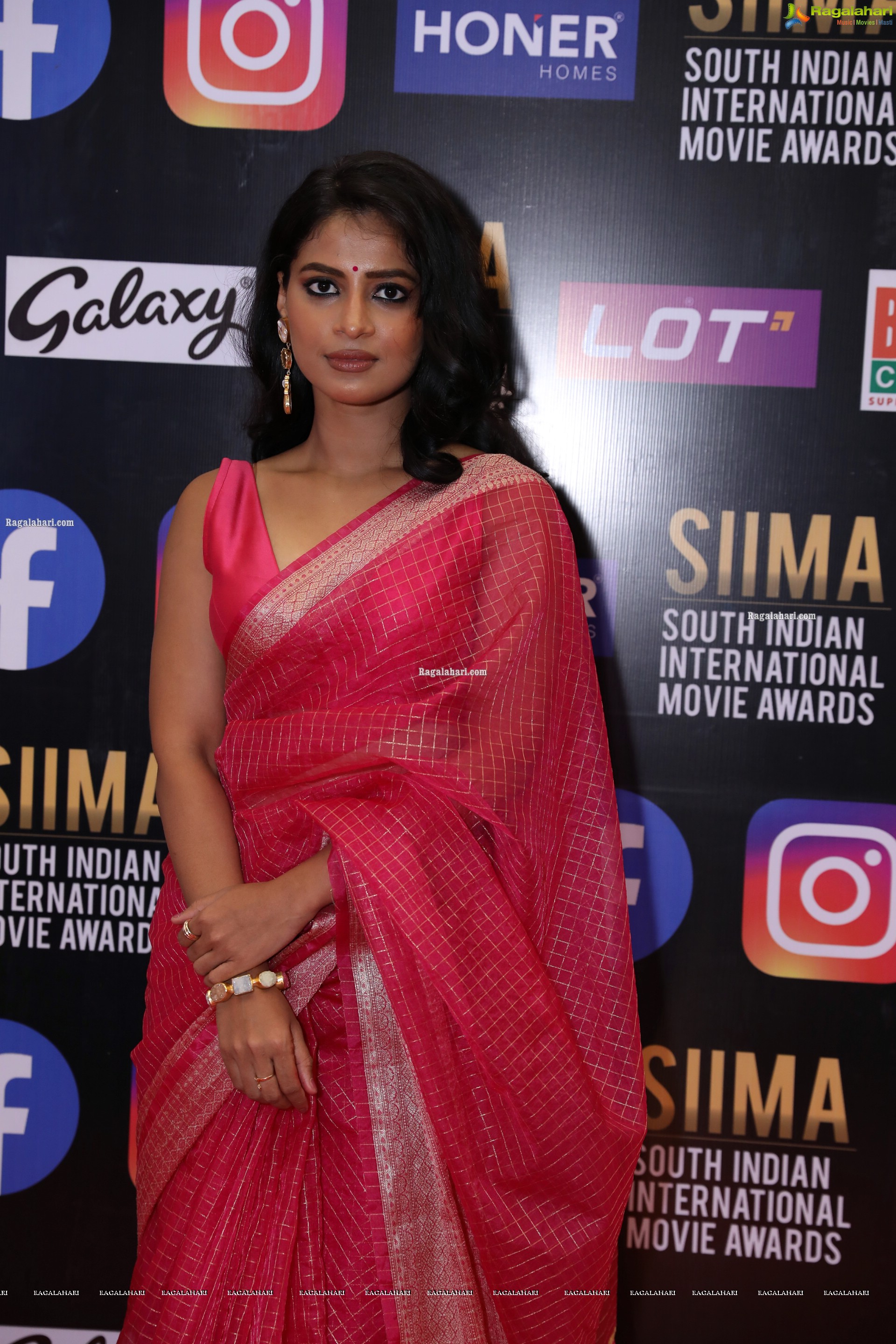 Ramya Krishna at SIIMA Awards 2021 Day 2, HD Photo Gallery