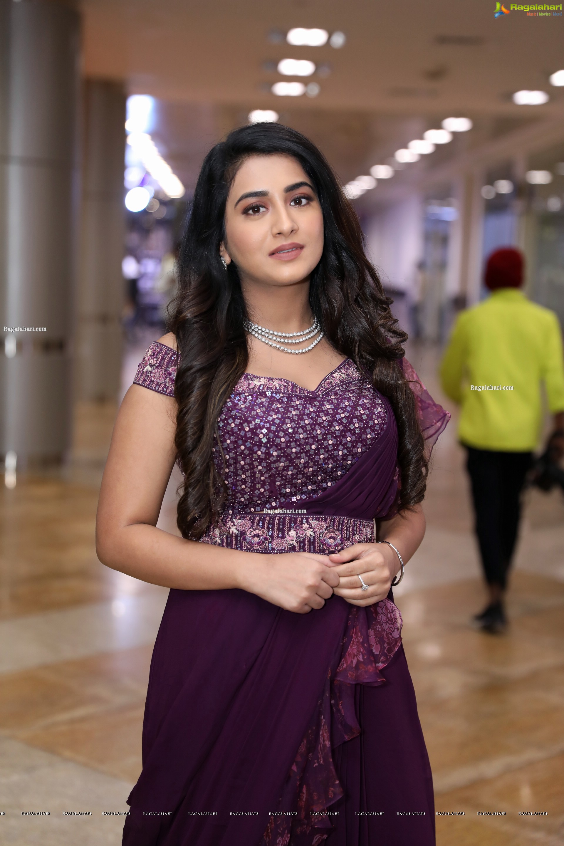 Rashi Singh At SIIMA Awards 2021, HD Photo Gallery