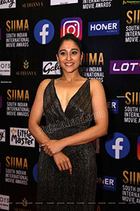 Regina Cassandra at SIIMA Awards 2021