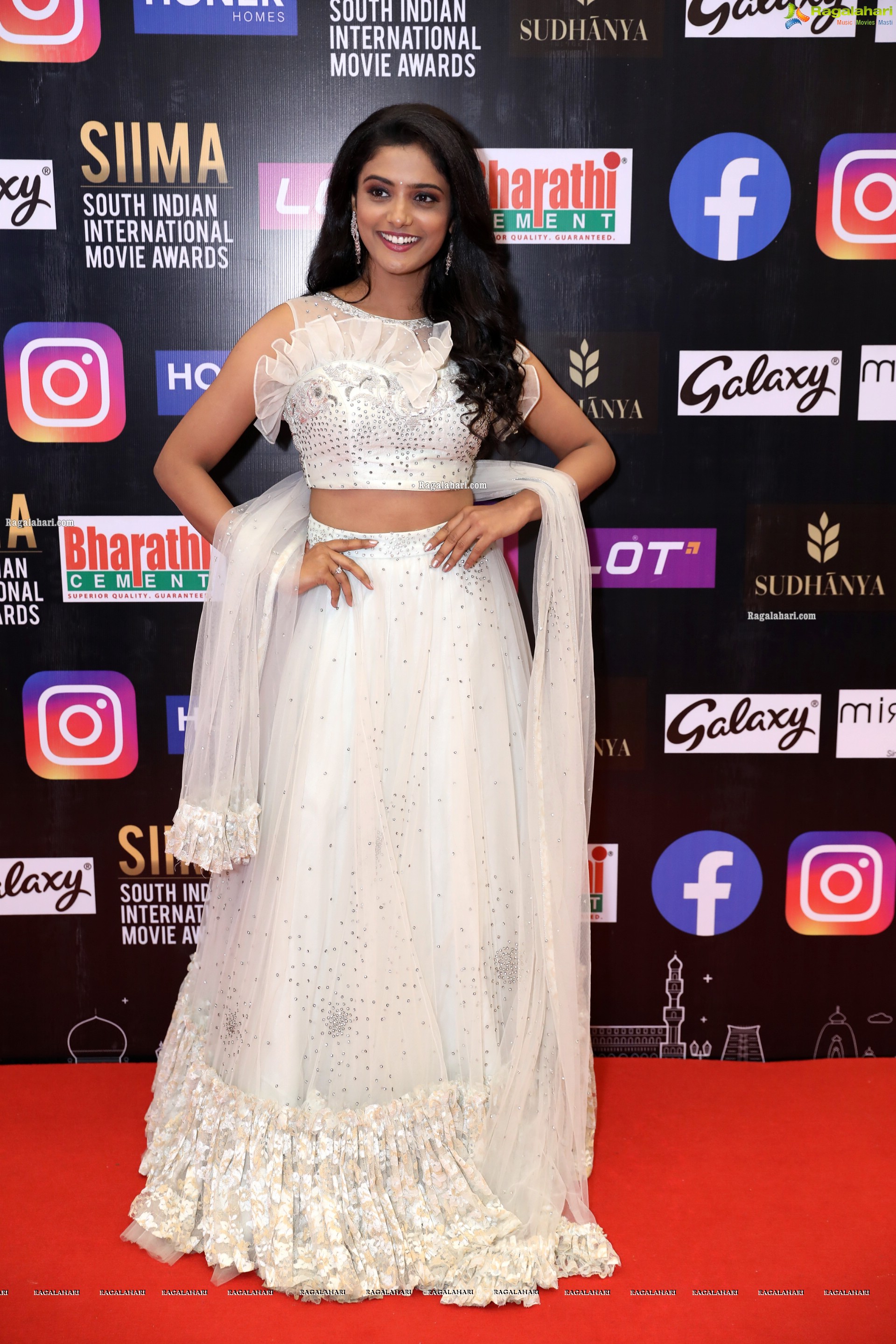 Roopa Koduvayur at SIIMA Awards 2021 Day 2, HD Photo Gallery