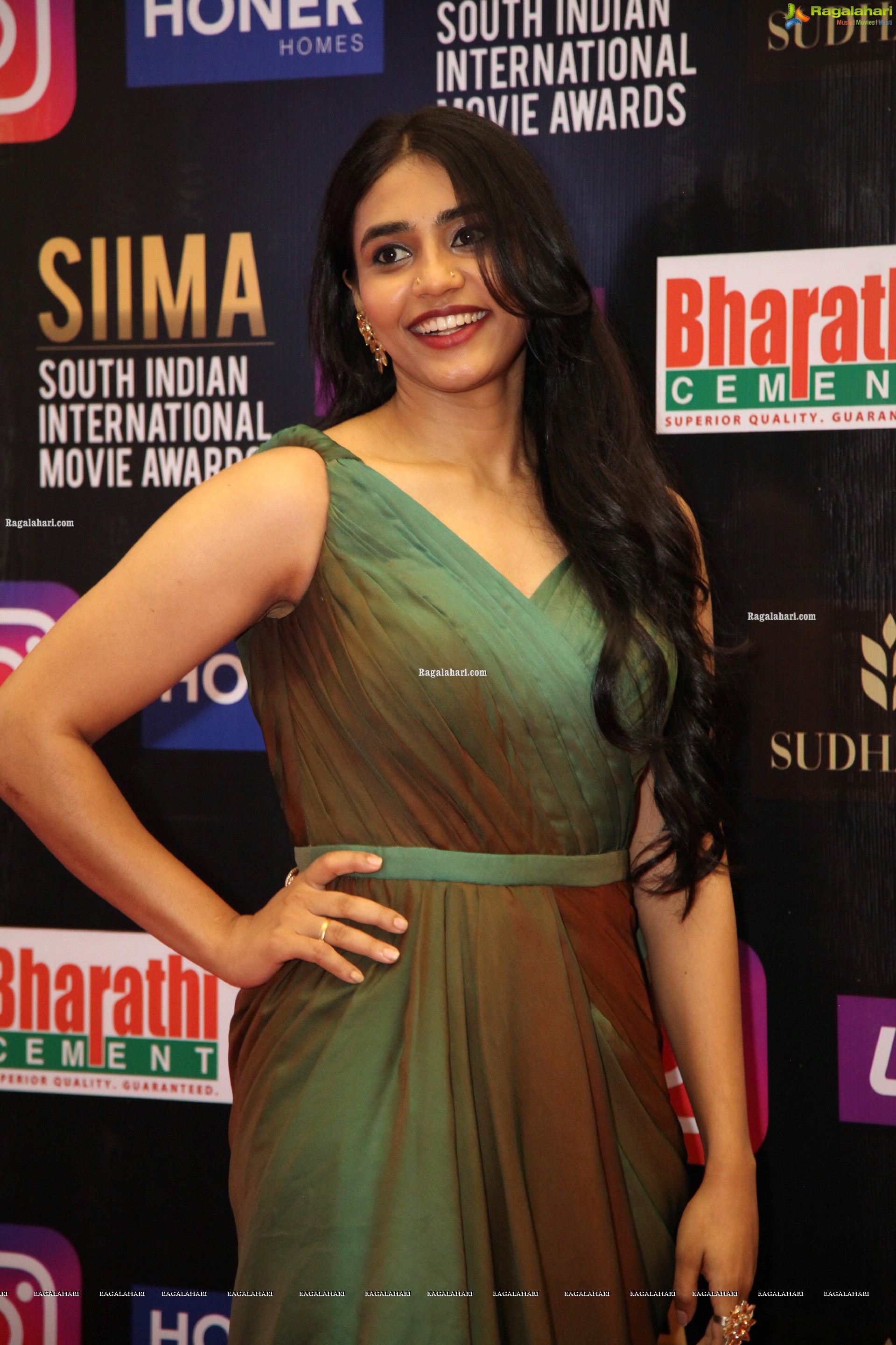 Sapthami Gowda at SIIMA Awards 2021, HD Photo Gallery