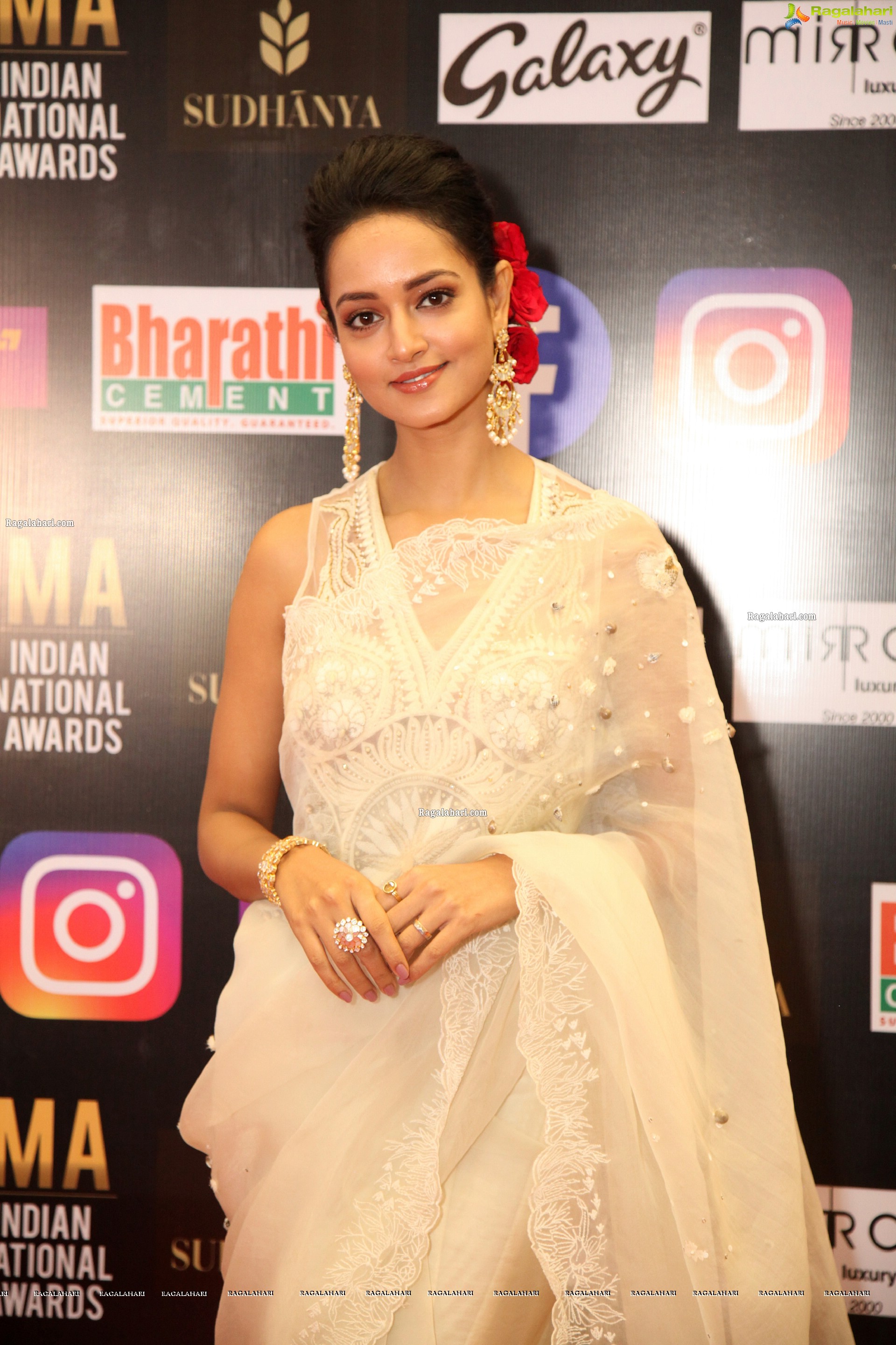 Shanvi Srivastava At SIIMA Awards 2021, HD Photo Gallery