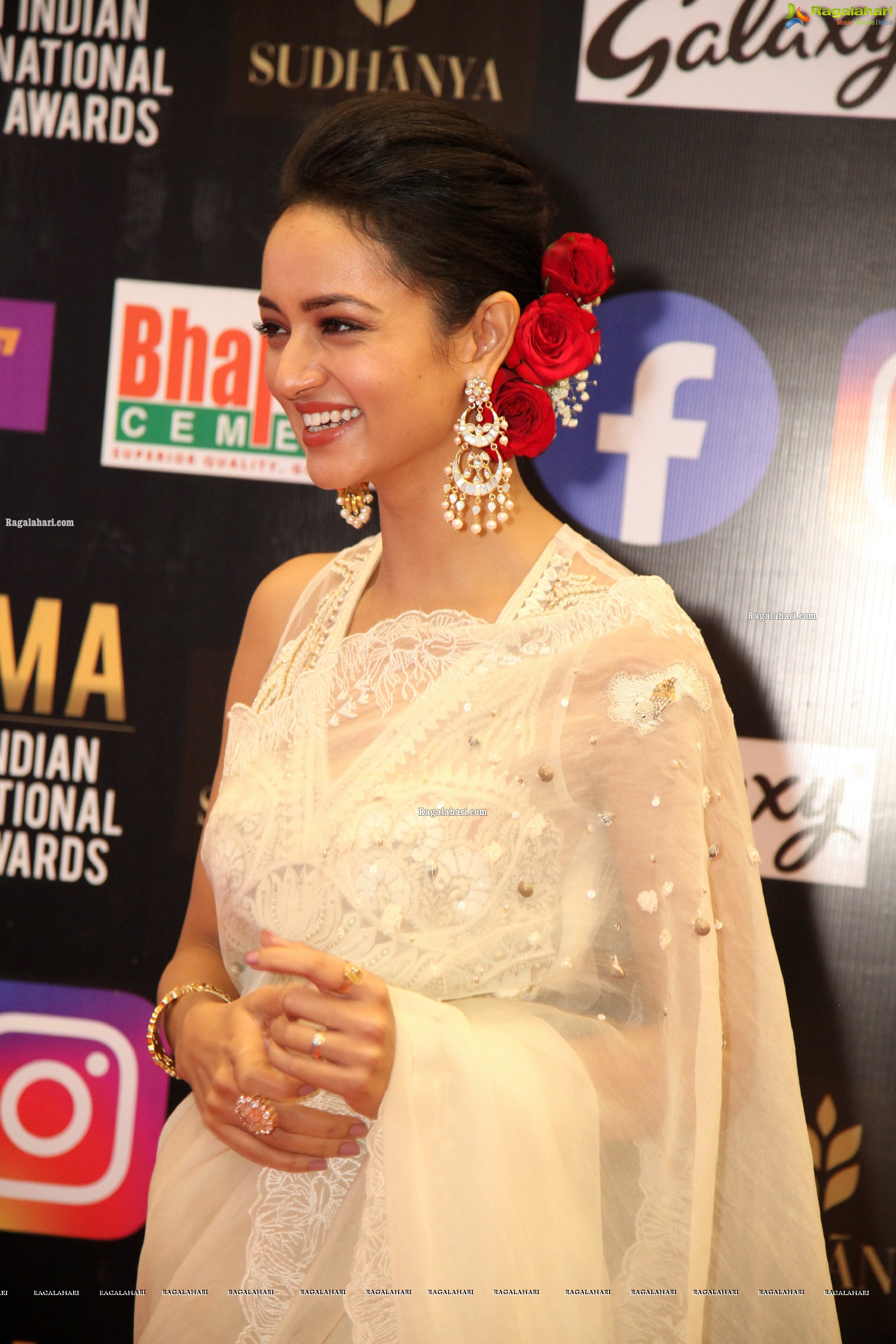 Shanvi Srivastava At SIIMA Awards 2021, HD Photo Gallery