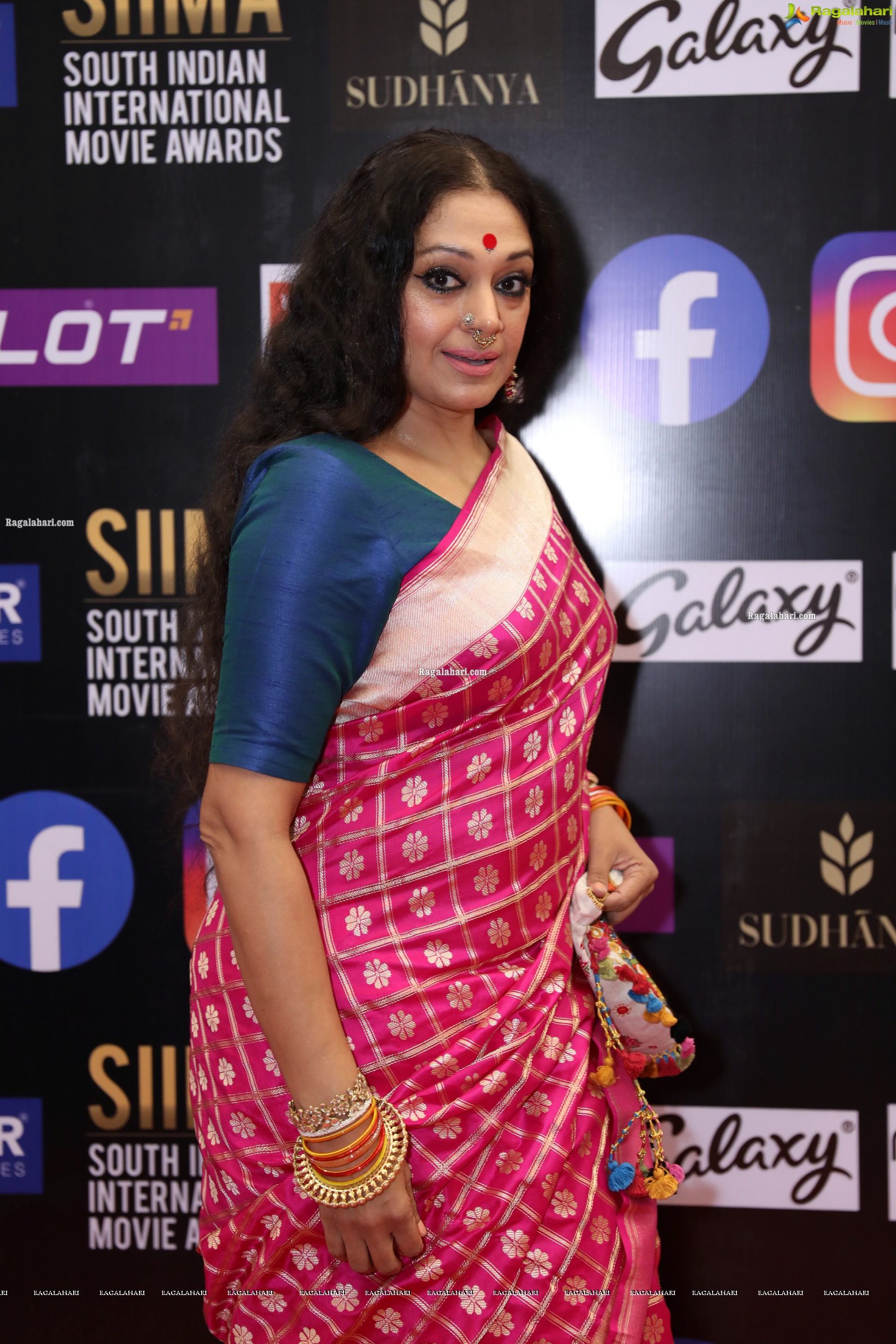 Shobana at SIIMA Awards 2021 Day 2, HD Photo Gallery