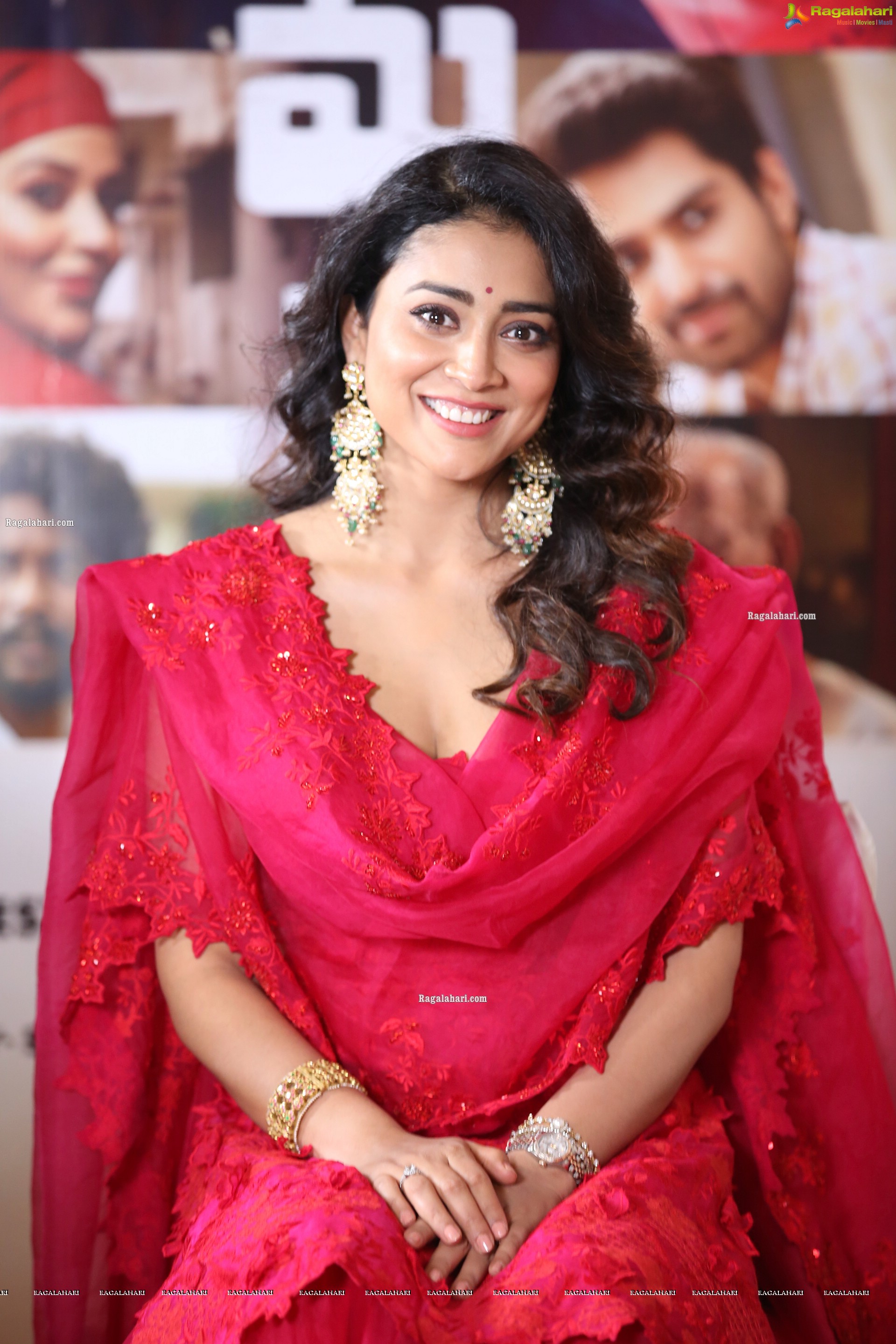 Shriya Saran Stills at Gamanam Movie Press Meet, HD Gallery