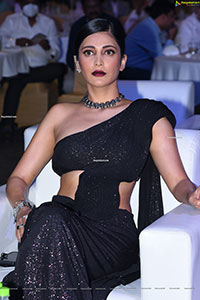 Shruti Haasan at Times Business Awards 2021 Hyderabad