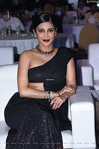 Shruti Haasan at Times Business Awards 2021 Hyderabad