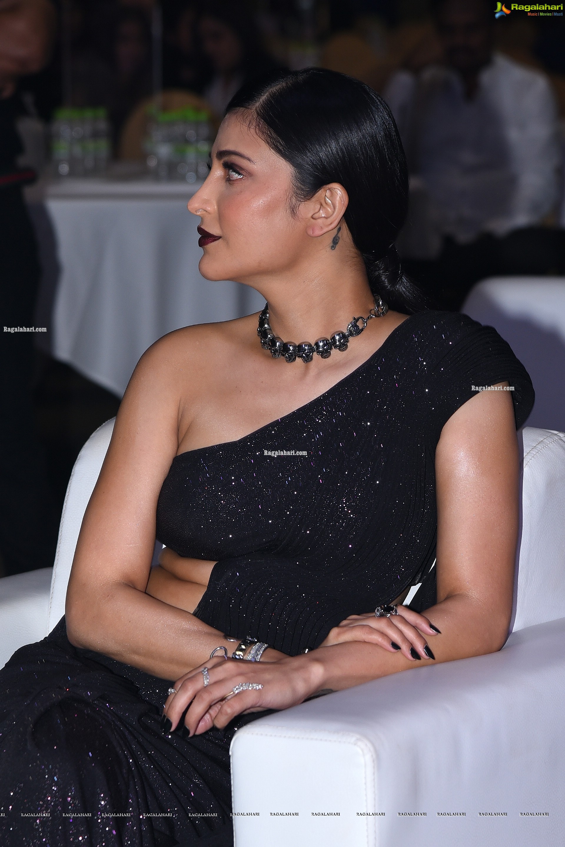 Shruti Haasan at Times Business Awards 2021 Hyderabad, HD Photo Gallery