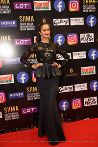 Shubra Aiyappa at SIIMA Awards 2021