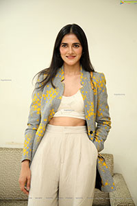 Simran Choudhary at Neetho Movie Trailer Launch