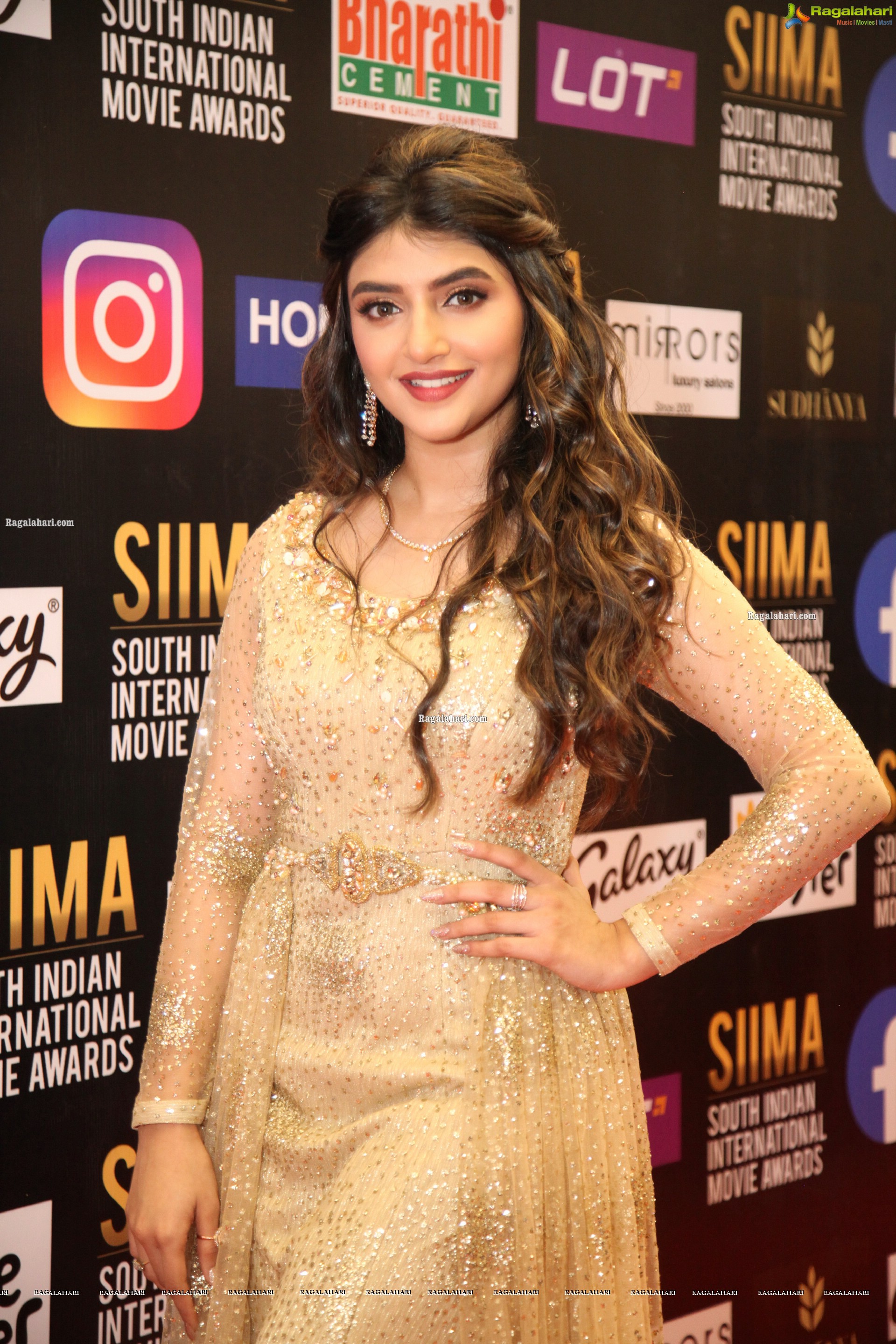 Sreeleela at SIIMA Awards 2021, HD Photo Gallery