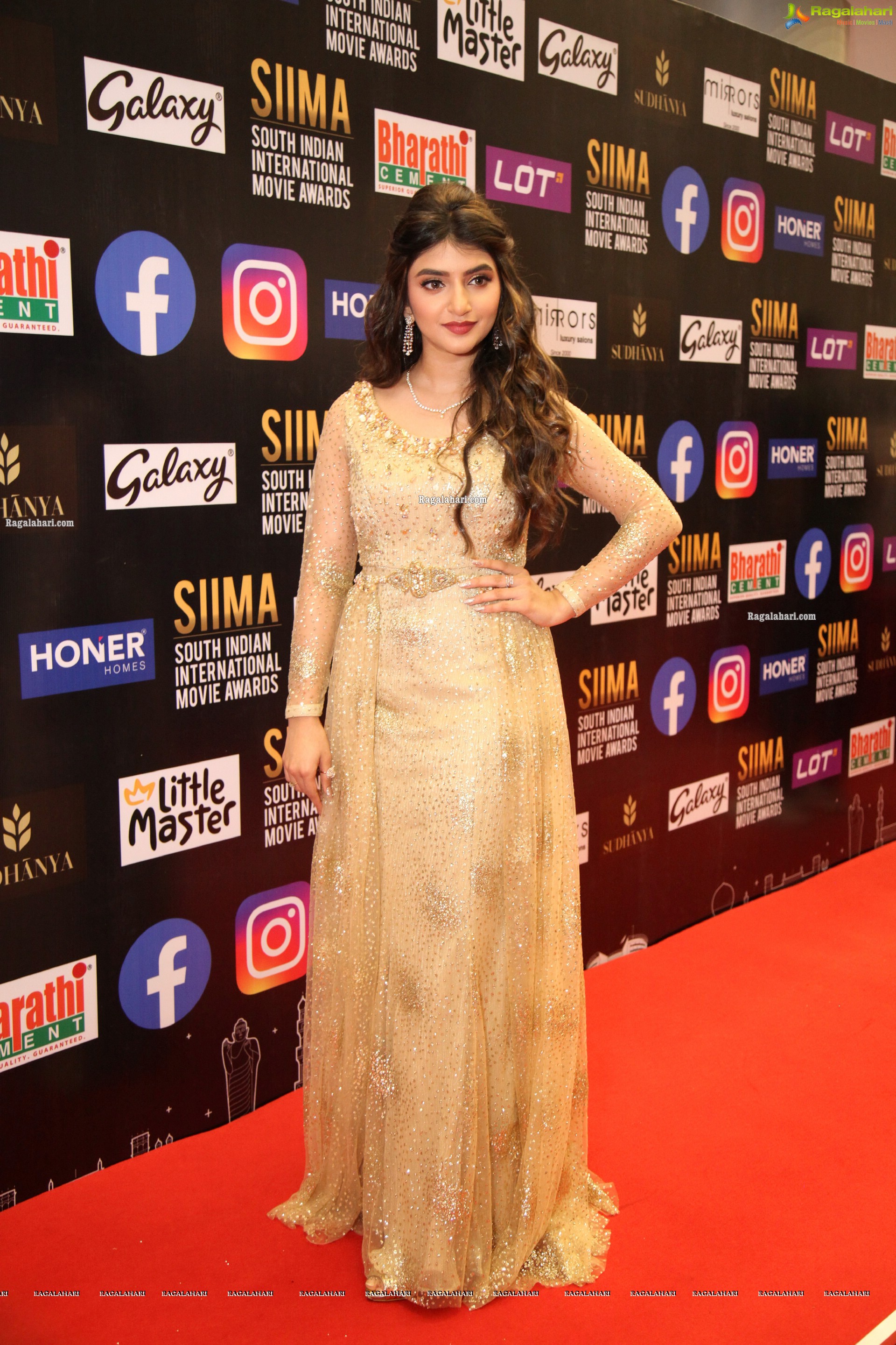 Sreeleela at SIIMA Awards 2021, HD Photo Gallery