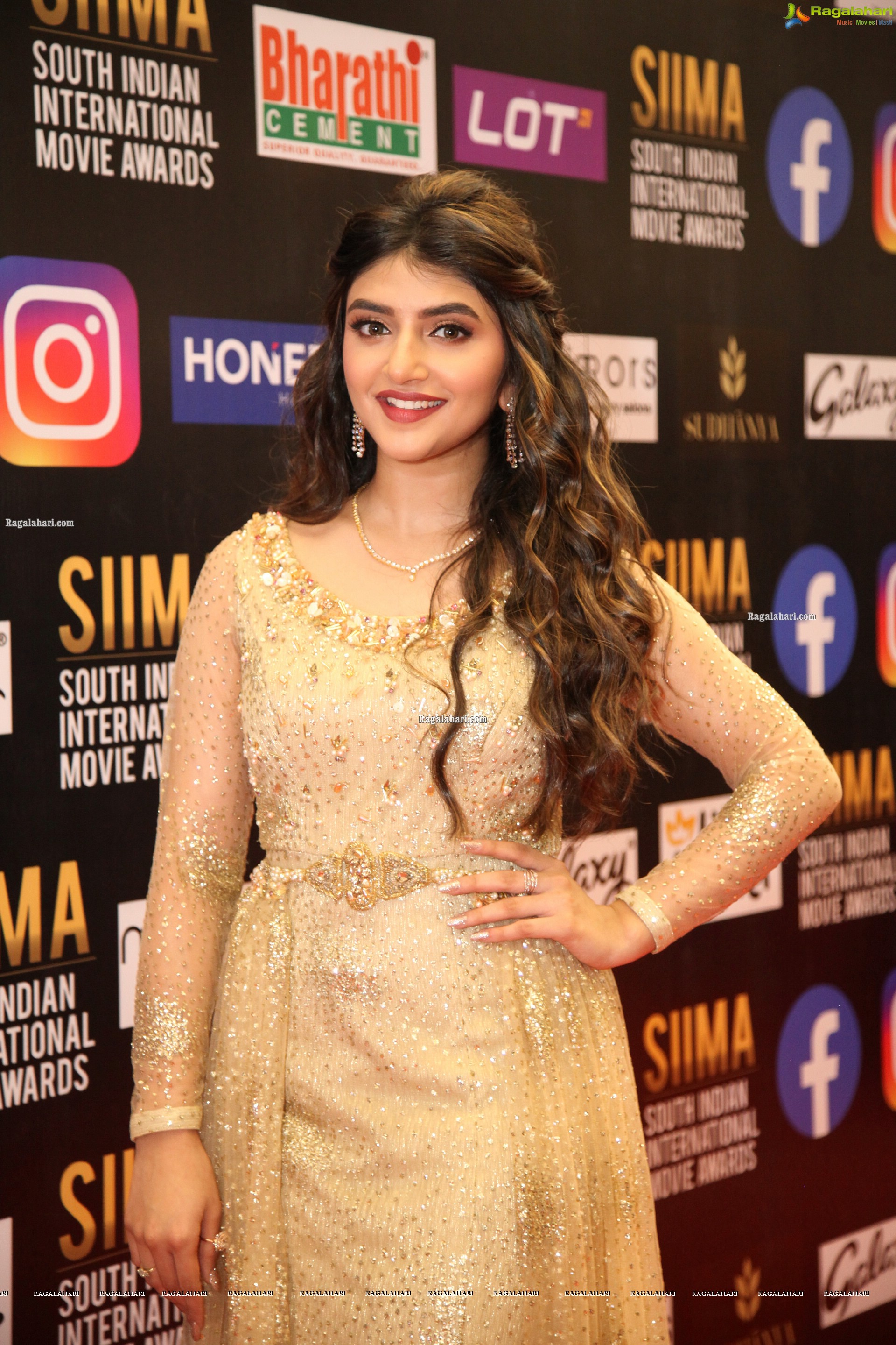 Sreeleela at SIIMA Awards 2021, HD Photo Gallery