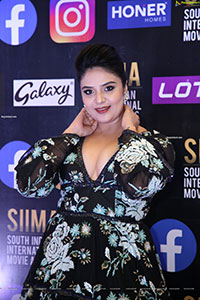 Sreemukhi at At SIIMA Awards 2021