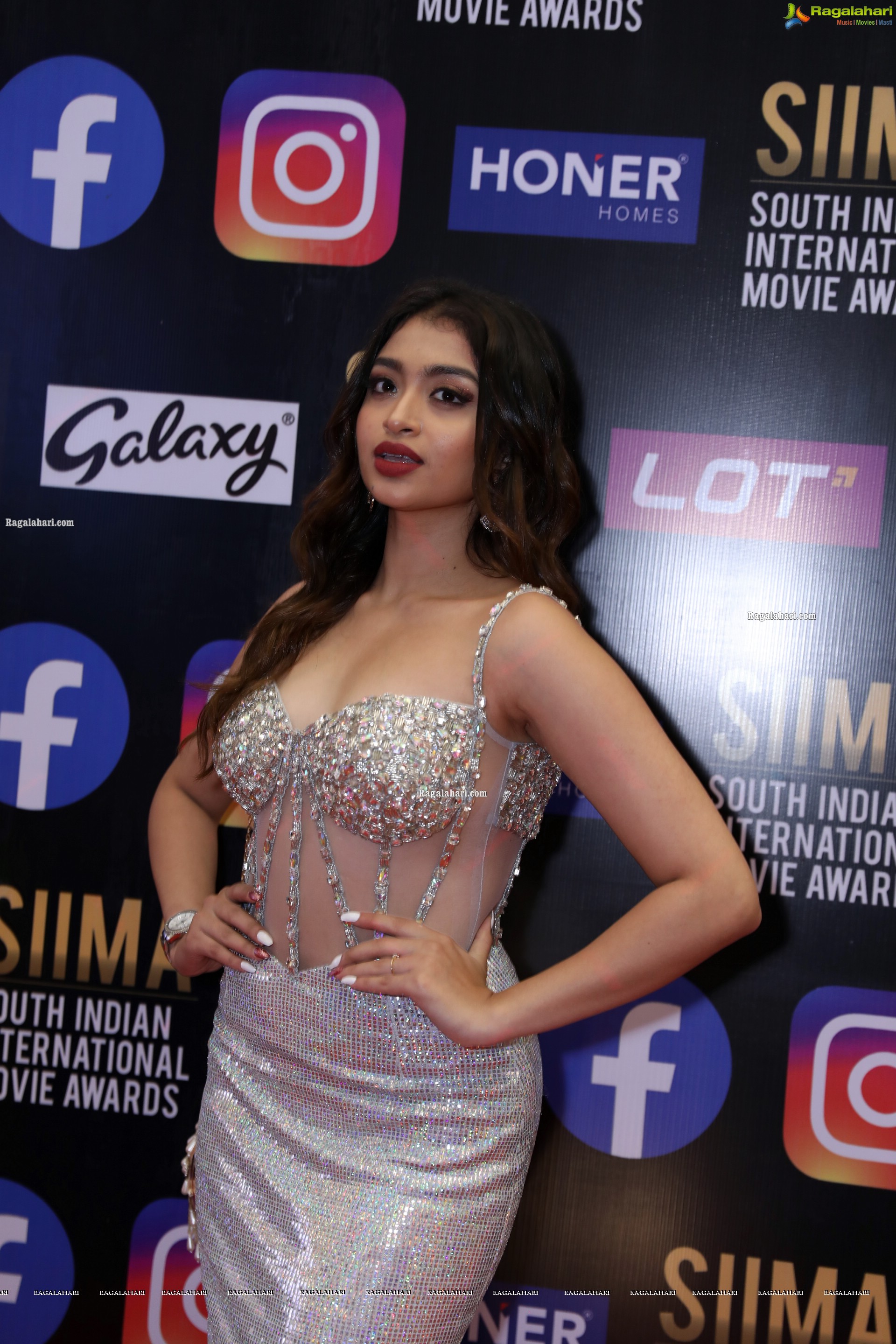 Sukanya at SIIMA Awards 2021 Day 2, HD Photo Gallery