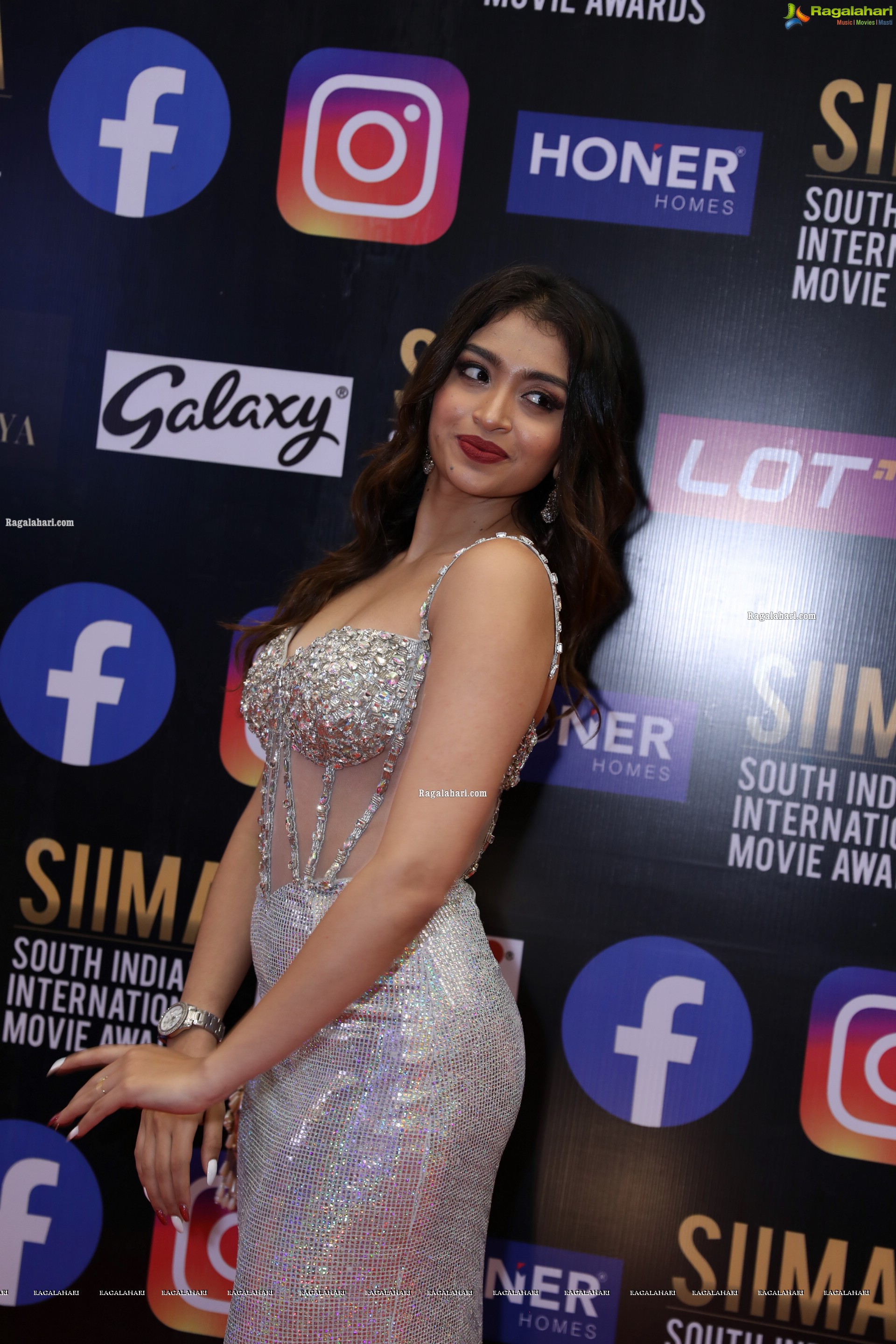 Sukanya at SIIMA Awards 2021 Day 2, HD Photo Gallery