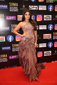 Tanya Hope at At SIIMA Awards 2021