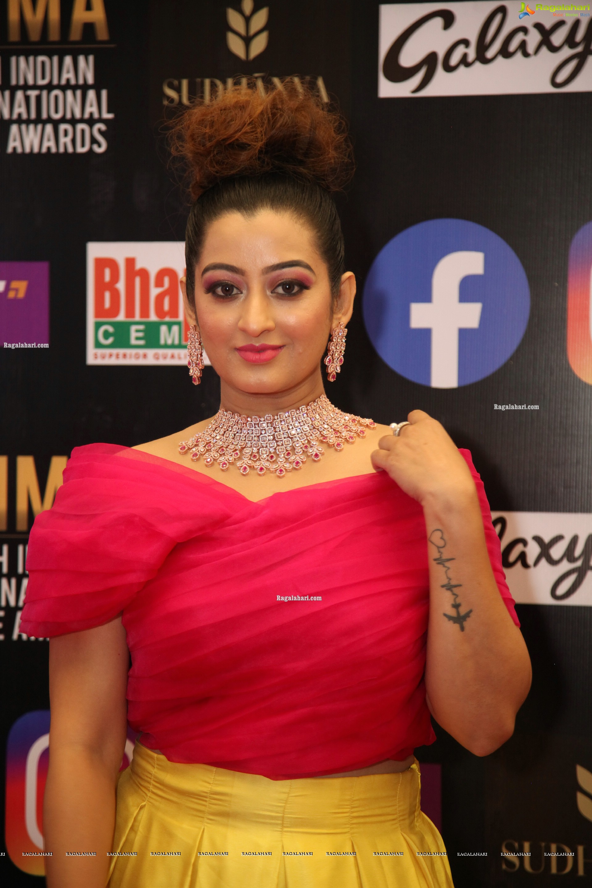 Tejaswini Prakash at SIIMA Awards 2021, HD Photo Gallery