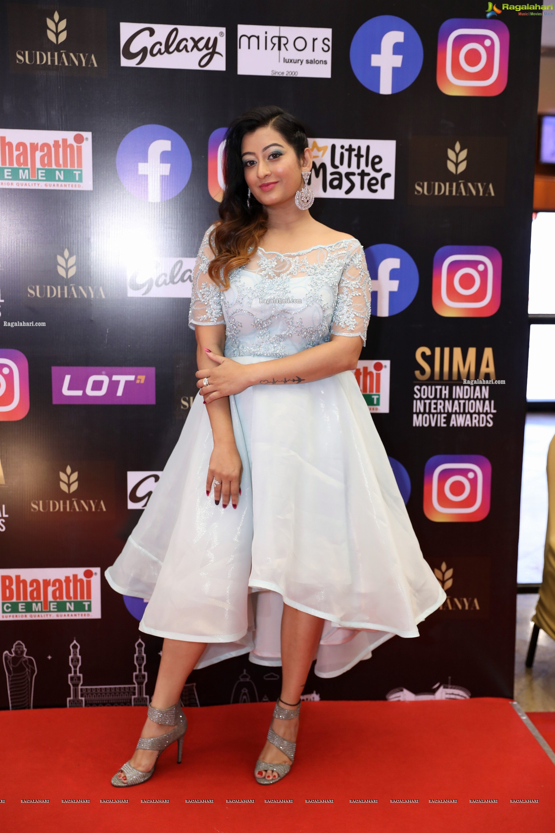 Tejaswini Prakash at SIIMA Awards 2021 Day 2, HD Photo Gallery
