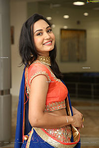 Vennela Amiga Stills in Blue and Orange Designer Lehenga