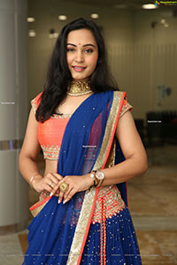 Vennela Amiga Stills in Blue and Orange Designer Lehenga