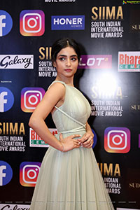 Vishakha Dhiman at SIIMA Awards 2021 Day 2