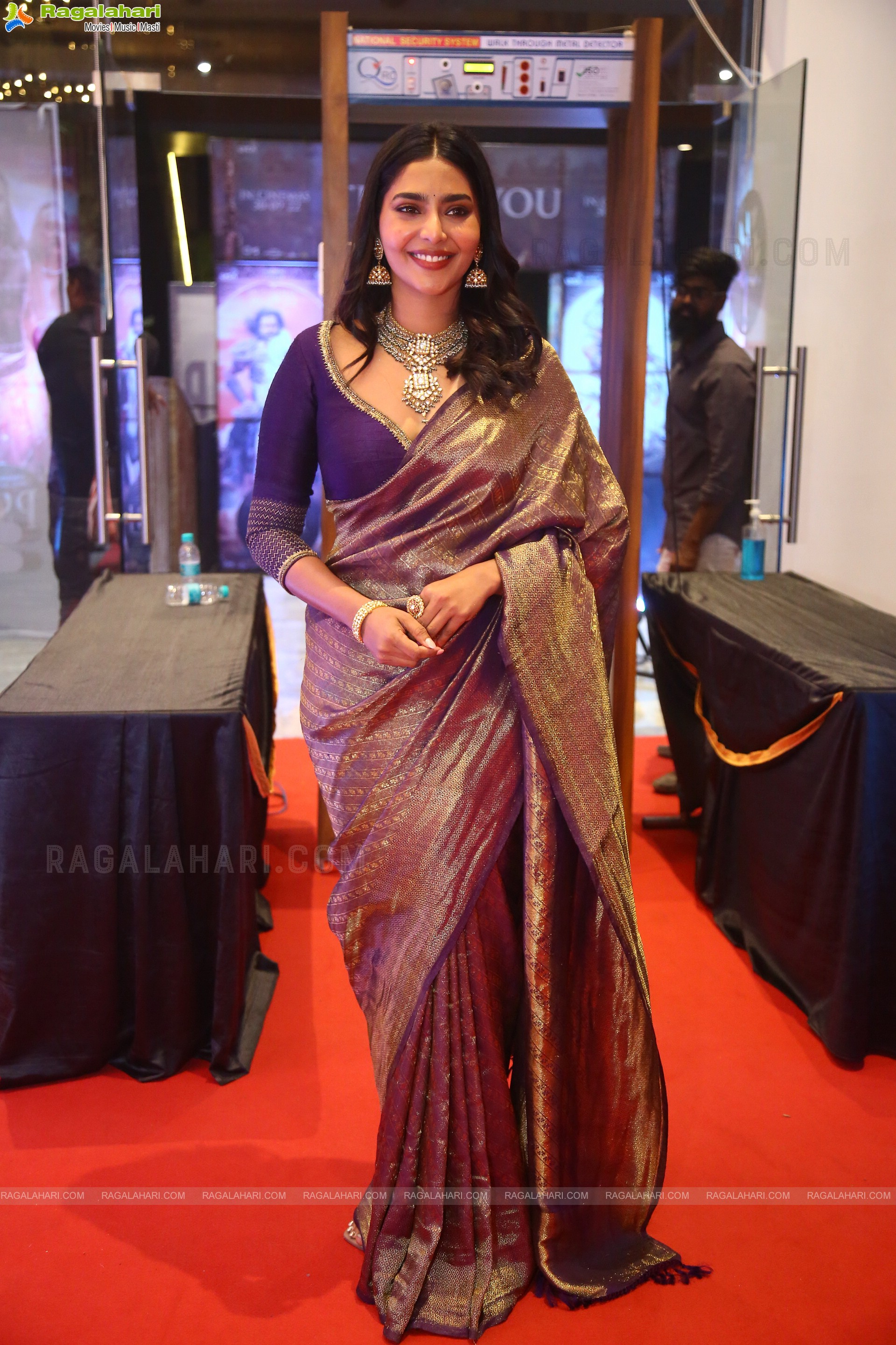 Aishwarya Lekshmi at Ponniyin Selvan - I Movie Pre-Release Event, HD Photo Gallery