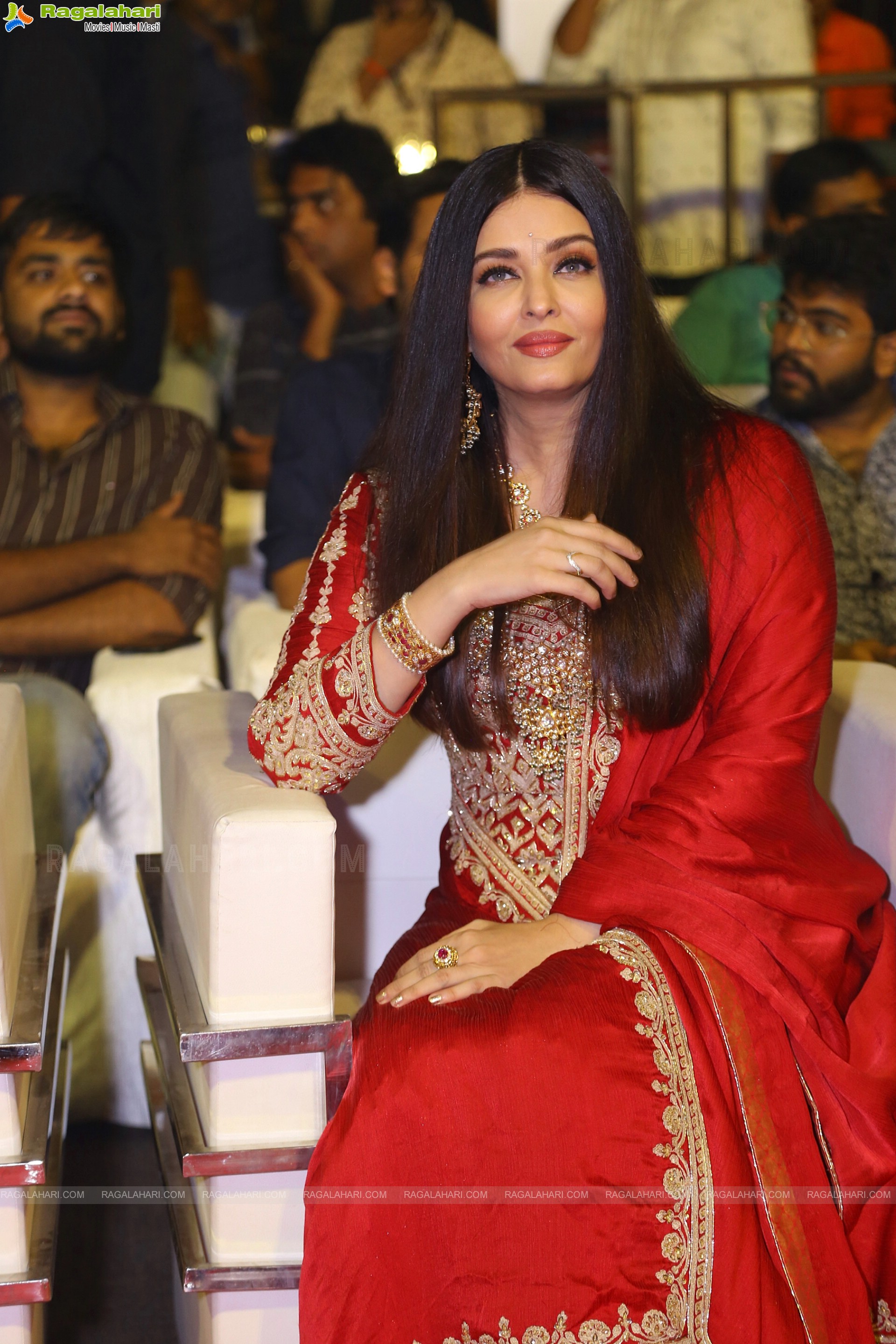 Aishwarya Rai at Ponniyin Selvan - I Movie Pre-Release Event, HD Photo Gallery