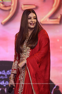 Aishwarya Rai at Ponniyin Selvan I Pre-Release Event