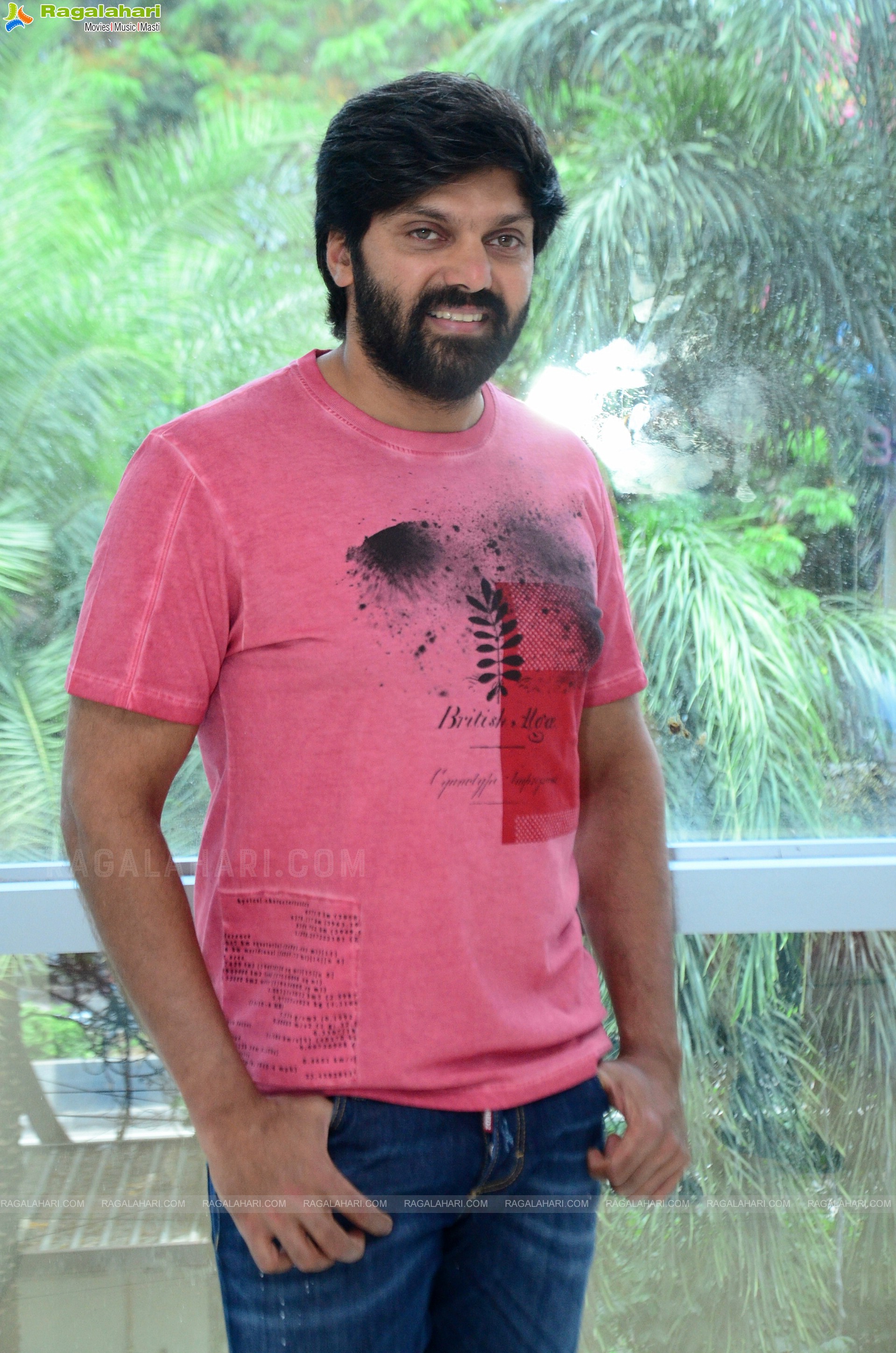 Arya at Captain Movie interview, HD Photo Gallery