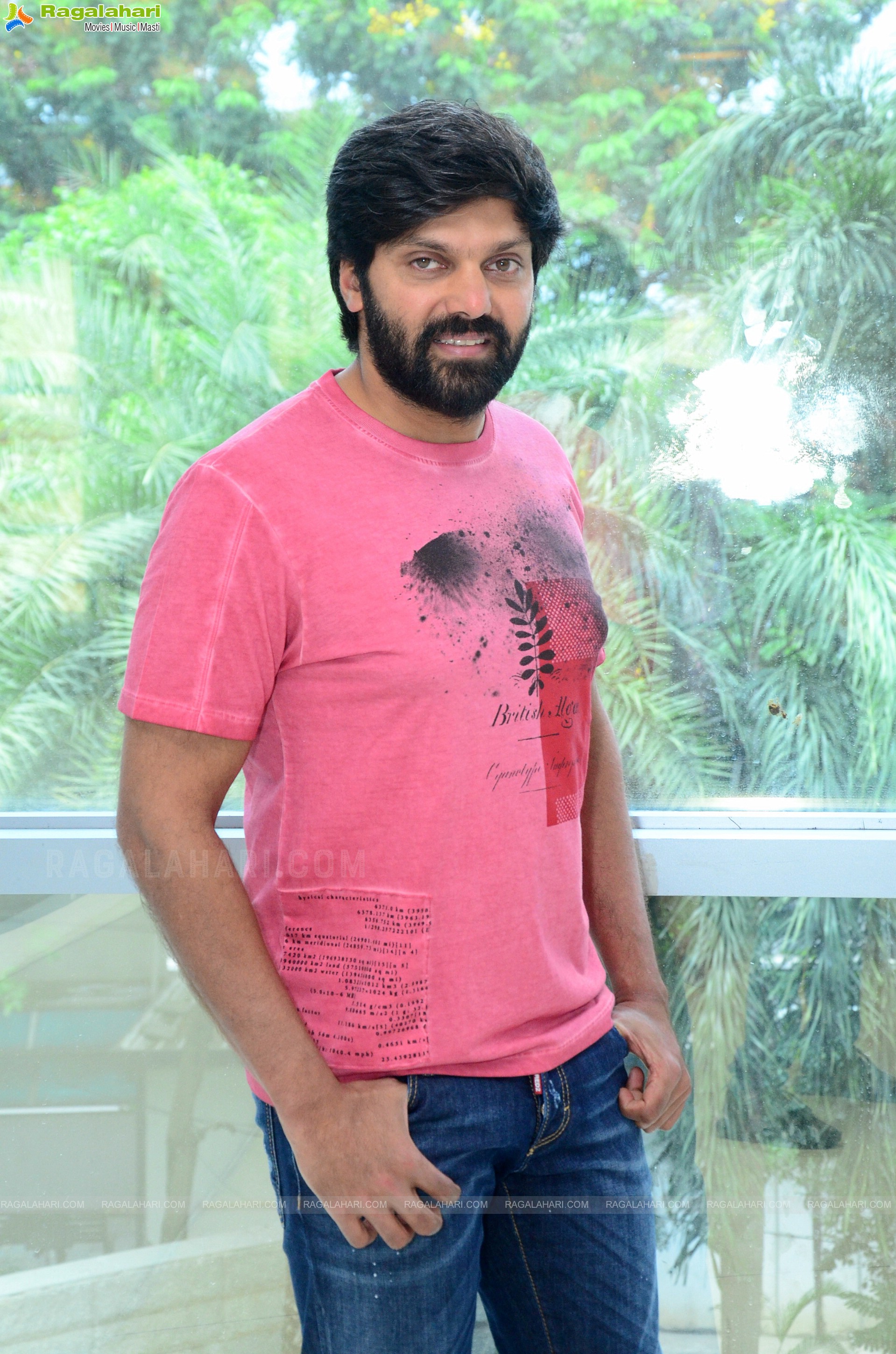Arya at Captain Movie interview, HD Photo Gallery