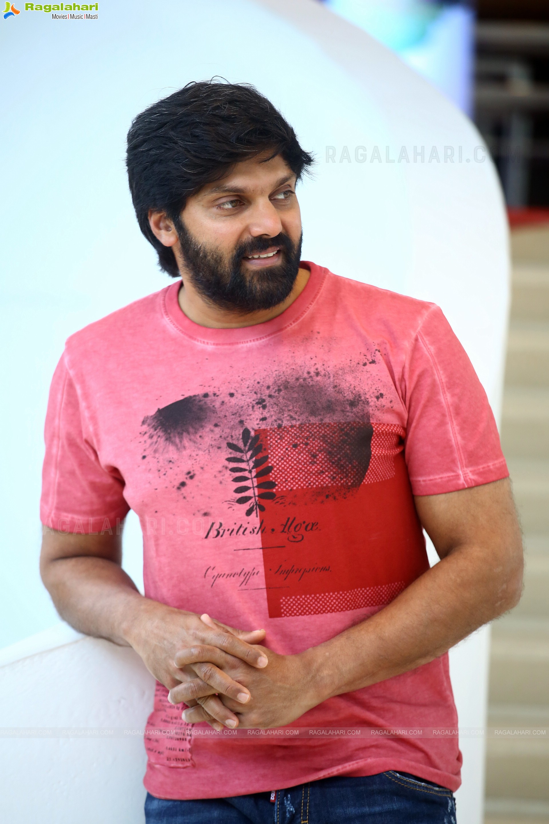 Arya at Captain Movie interview, HD Photo Gallery