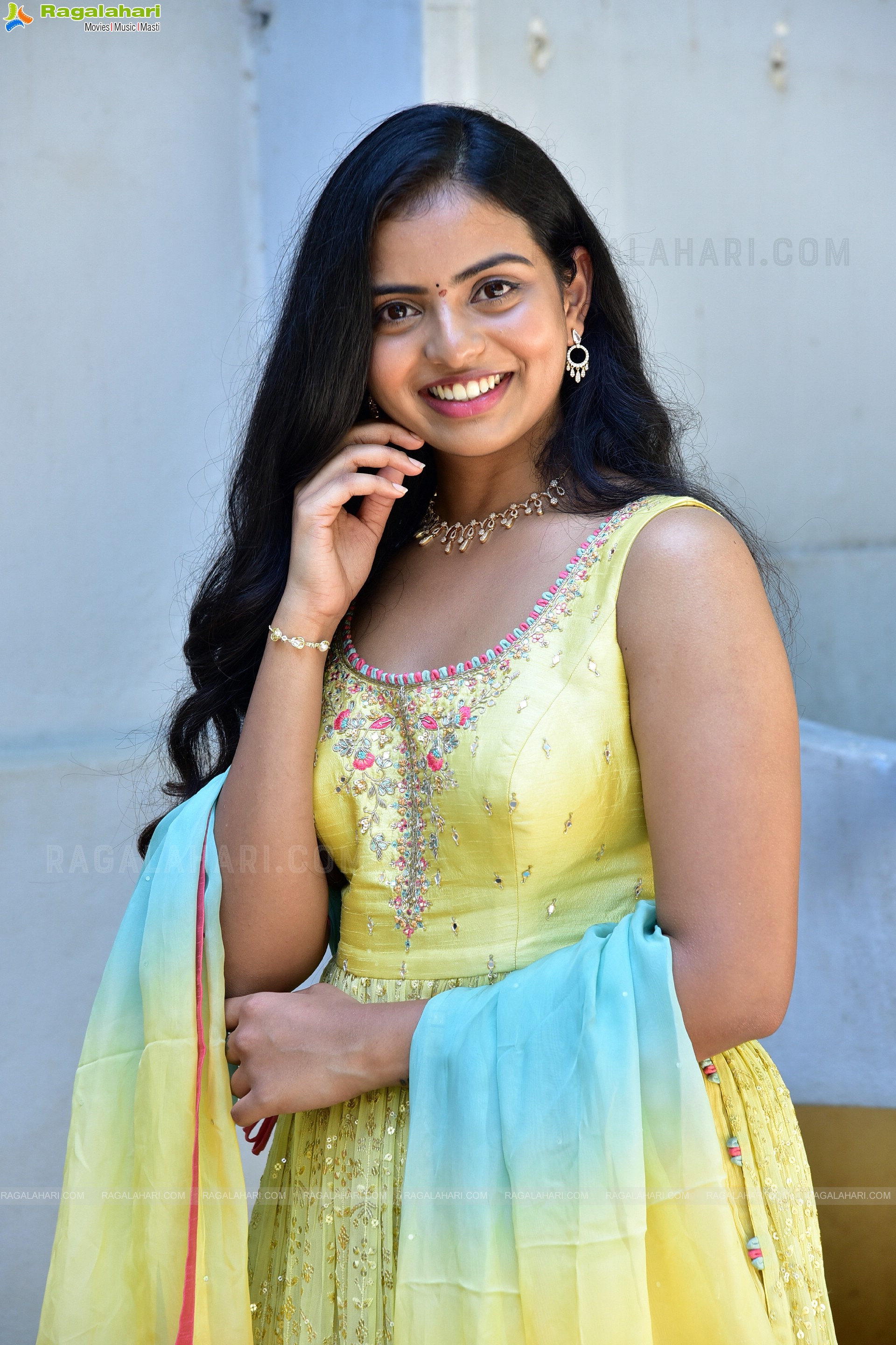 Geeta Gayatri at Ravana Kalyanam Movie Opening, HD Photo Gallery