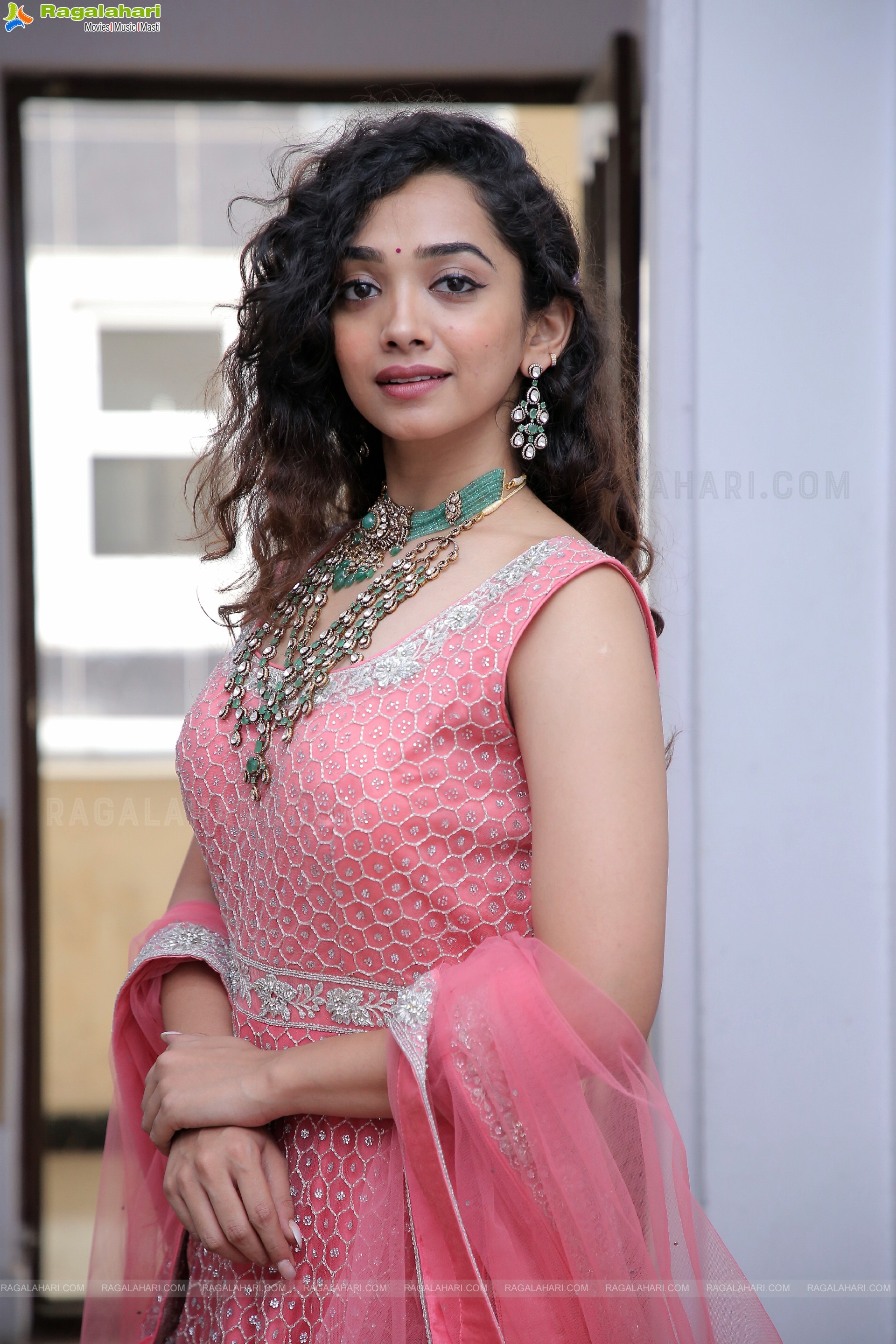 Saanve Megghana Poses With Jewellery, HD Photo Gallery