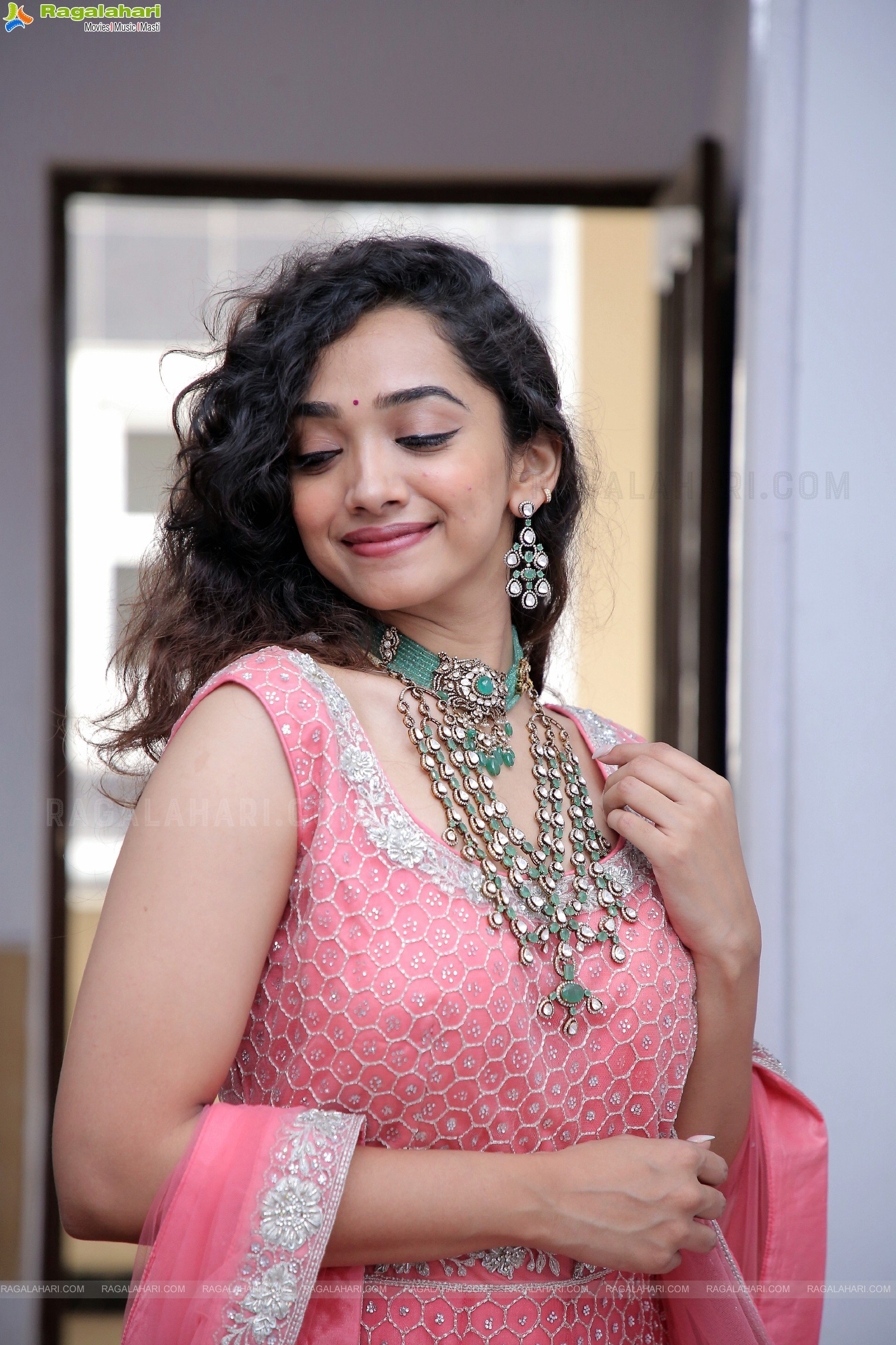 Saanve Megghana Poses With Jewellery, HD Photo Gallery