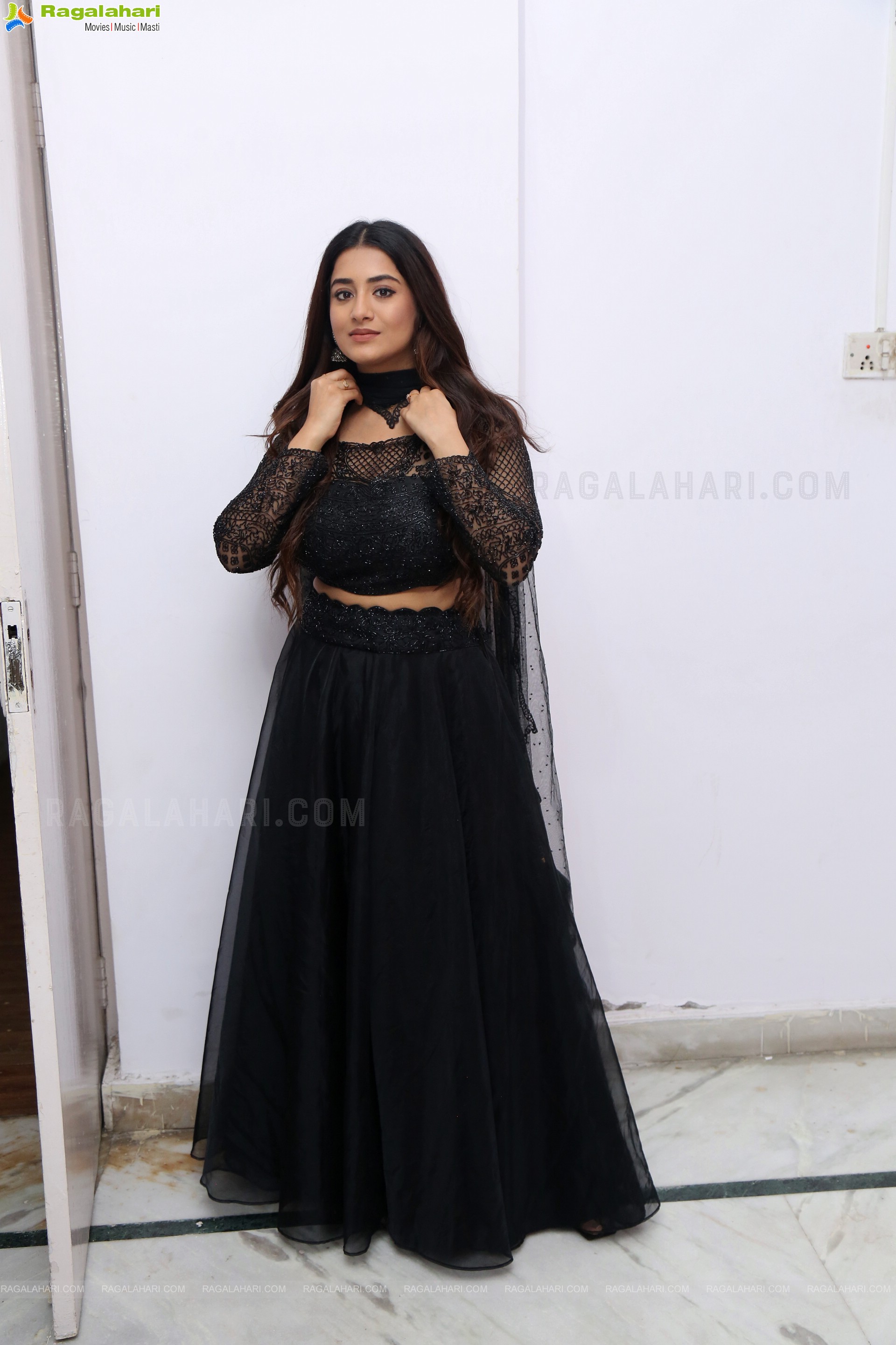 Rashi Singh at Hi Life Exhibition October 2022 Curtain Raiser, HD Photo Gallery