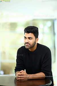 Sharwanand at Oke Oka Jeevitham Interview