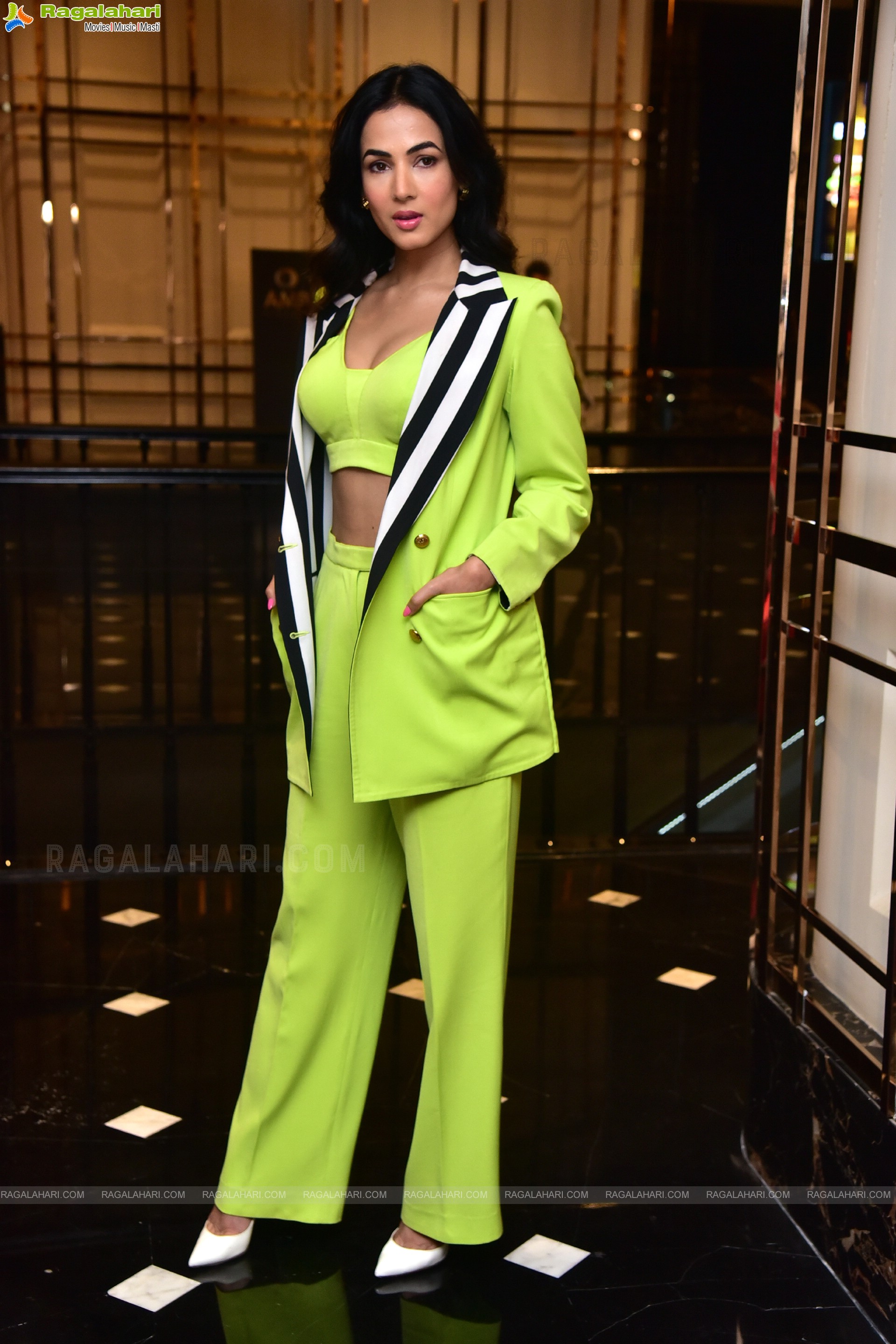 Sonal Chauhan at The Ghost Movie Trailer Launch, HD Photo Gallery