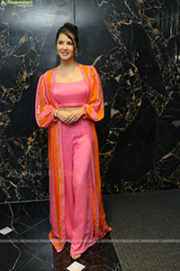 Sunny Leone at Ginna Movie Teaser Launch