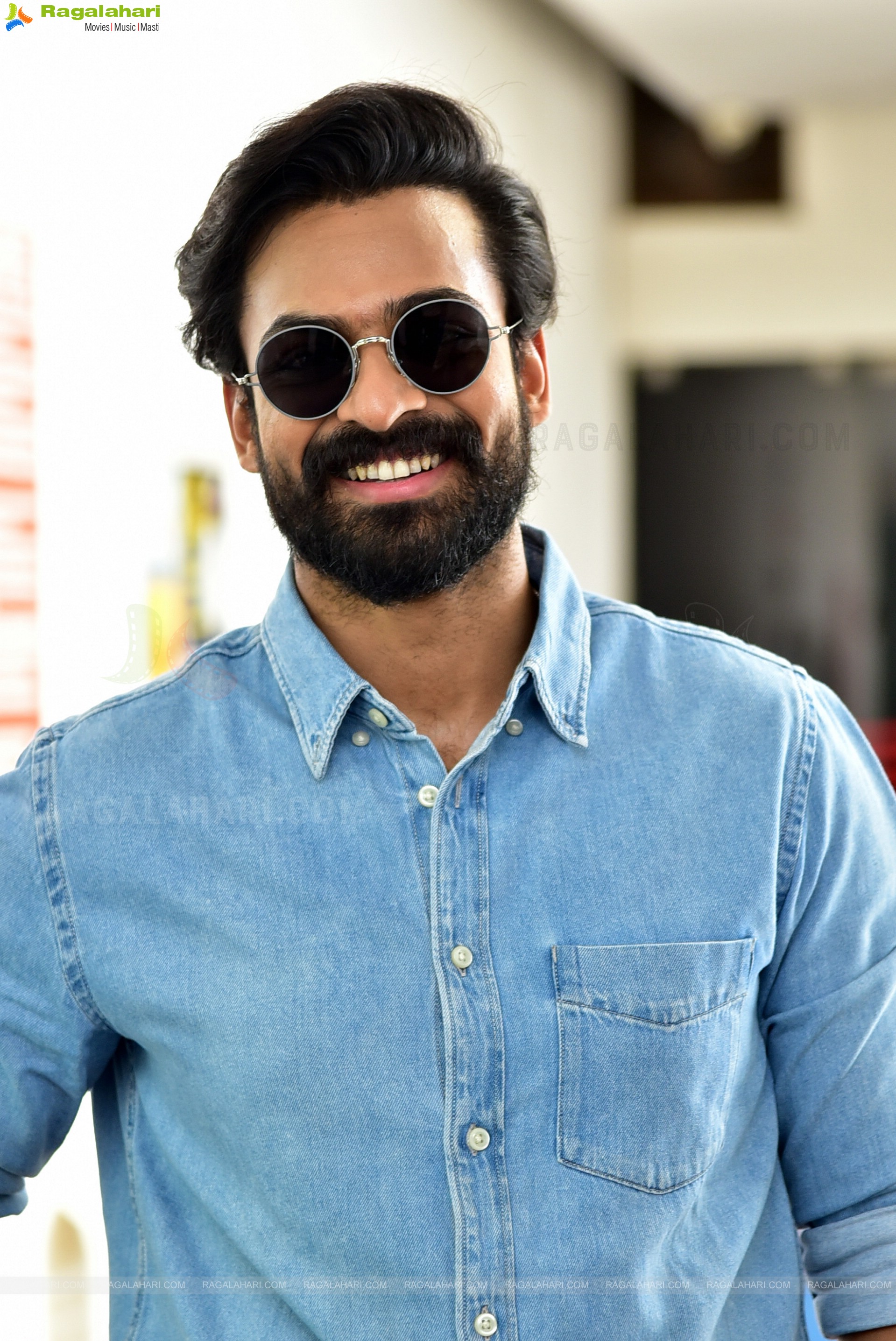 Vaisshnav Tej at Ranga Ranga Vaibhavanga Movie Interview, HD Photo Gallery