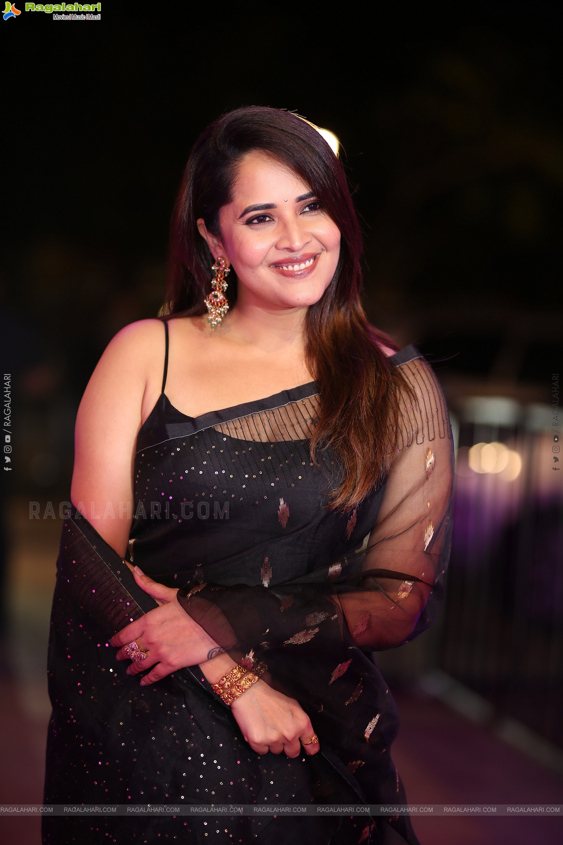 Anasuya at Peddha Kapu-1 Pre Release Event, HD Gallery