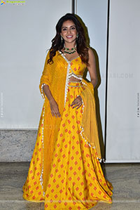 Mahima Nambair at Chandramukhi 2 Pre Release Event