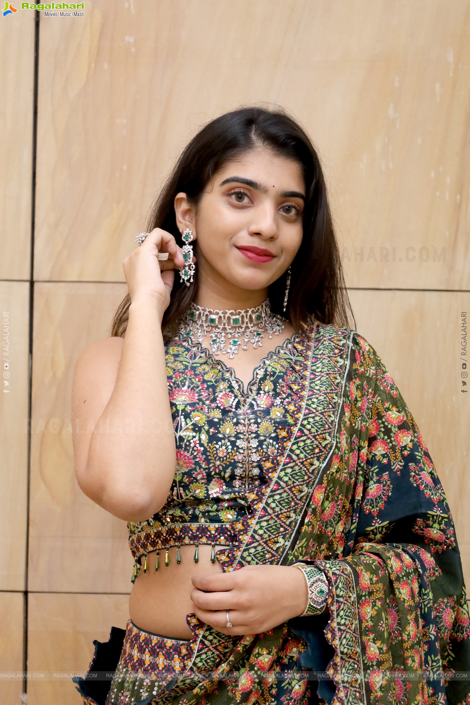 Nikita Choudary Latest Stills, Photo Gallery