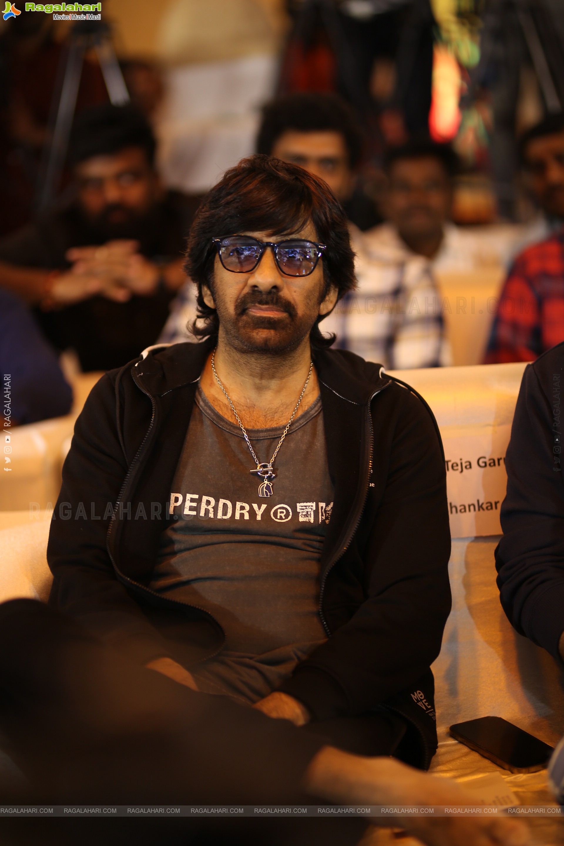 Ravi Teja at Changure Bangaru Raja Pre Release Event, HD Gallery