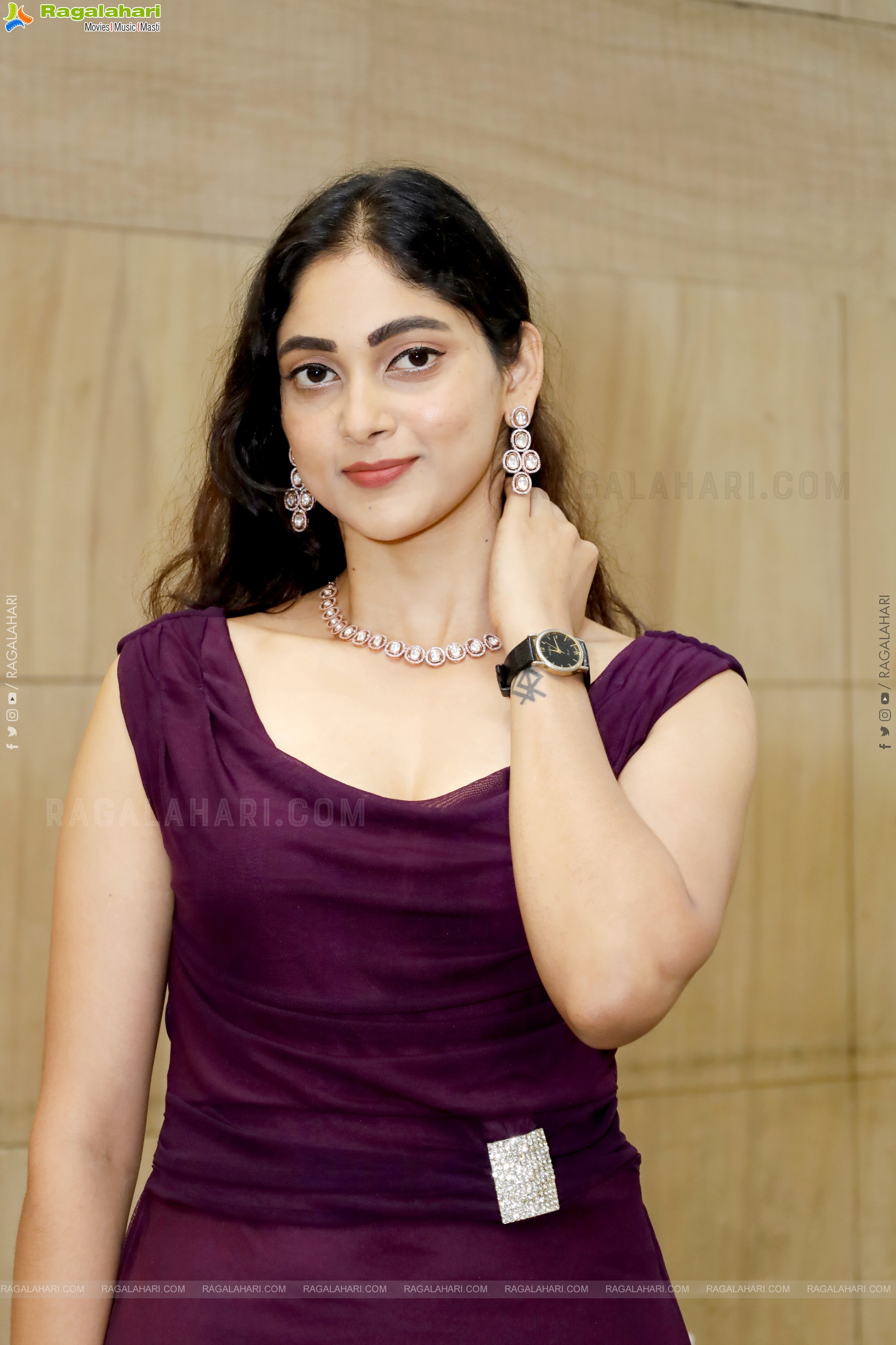 Rihana Latest Stills, HD Gallery