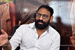 Director Srikanth Addala stills at Peddha Kapu Interview