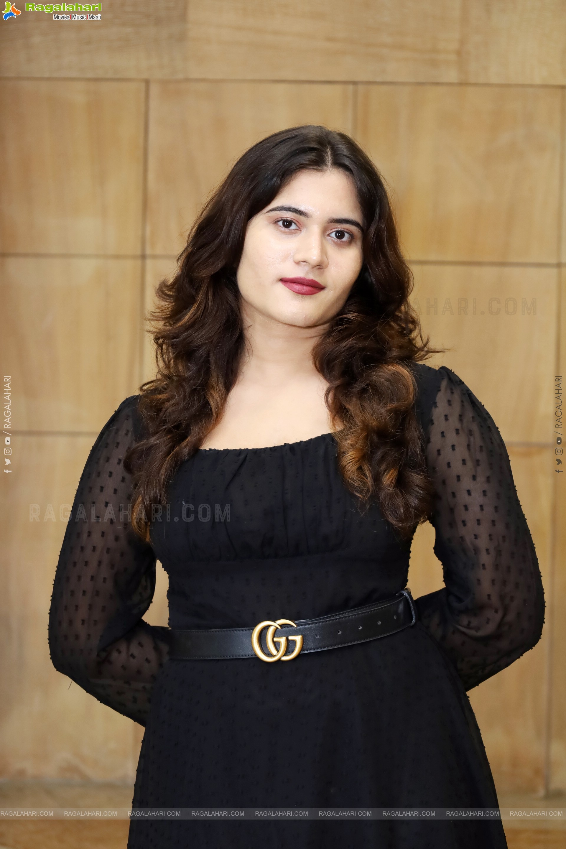 Tara Chowdary Latest HD Photo Gallery