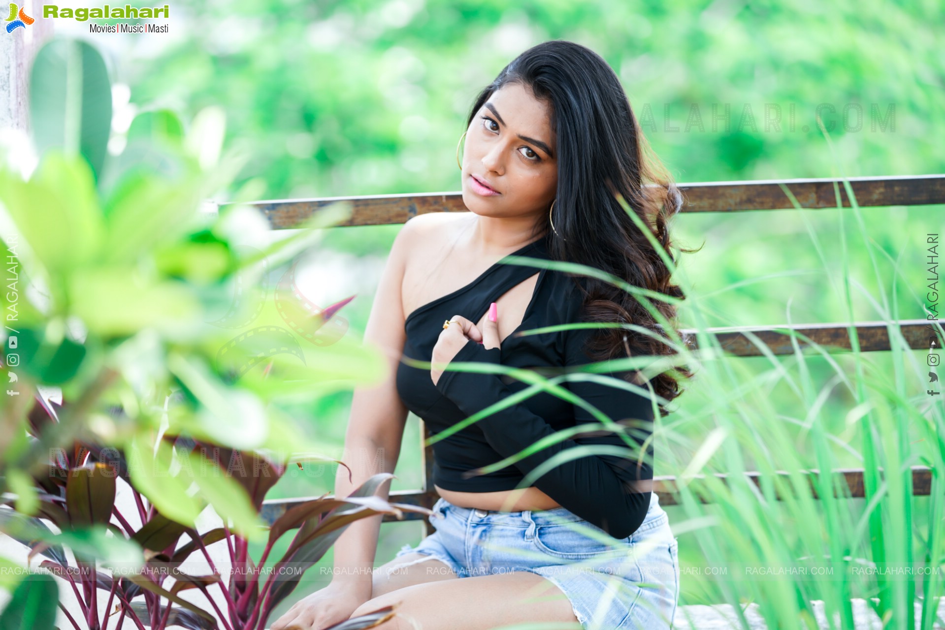 Kajal Tiwari Exclusive Photoshoot, HD Photo Gallery