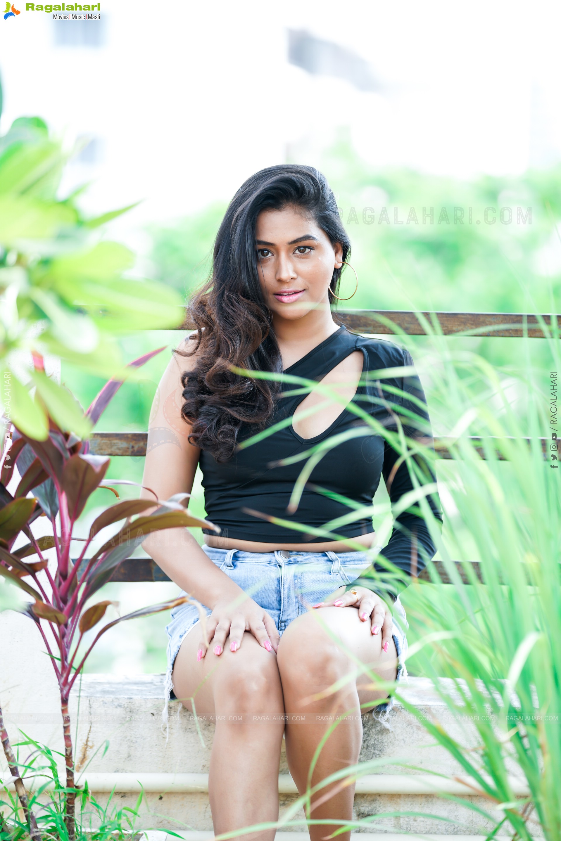 Kajal Tiwari Exclusive Photoshoot, HD Photo Gallery